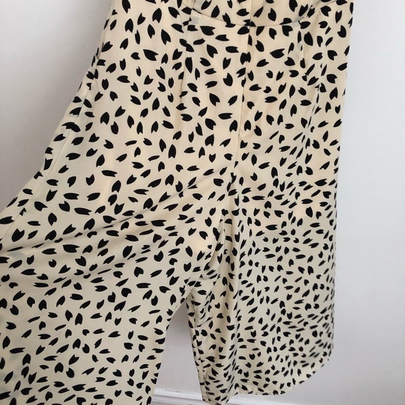 Jumpsuit - Picture 7 of 9